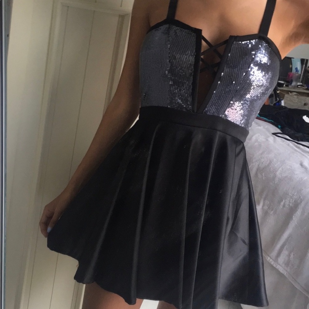 LF dress